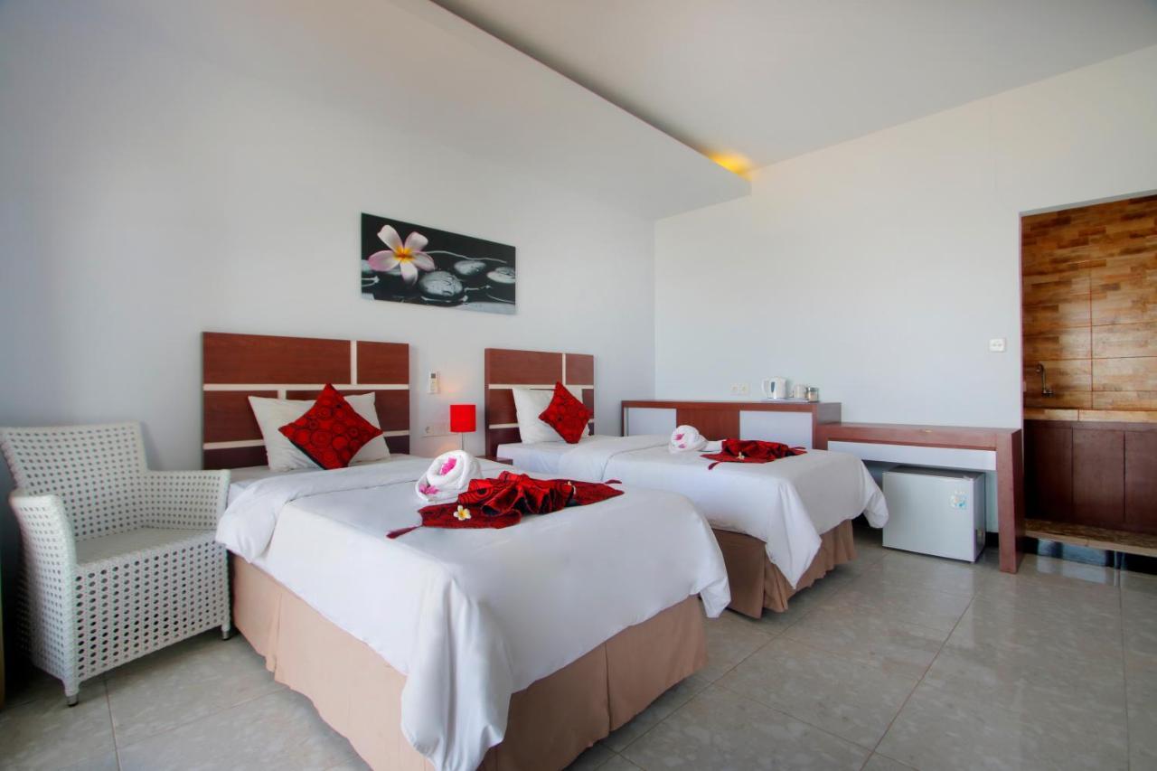 Valomia Beachfront 아메드 외부 사진
