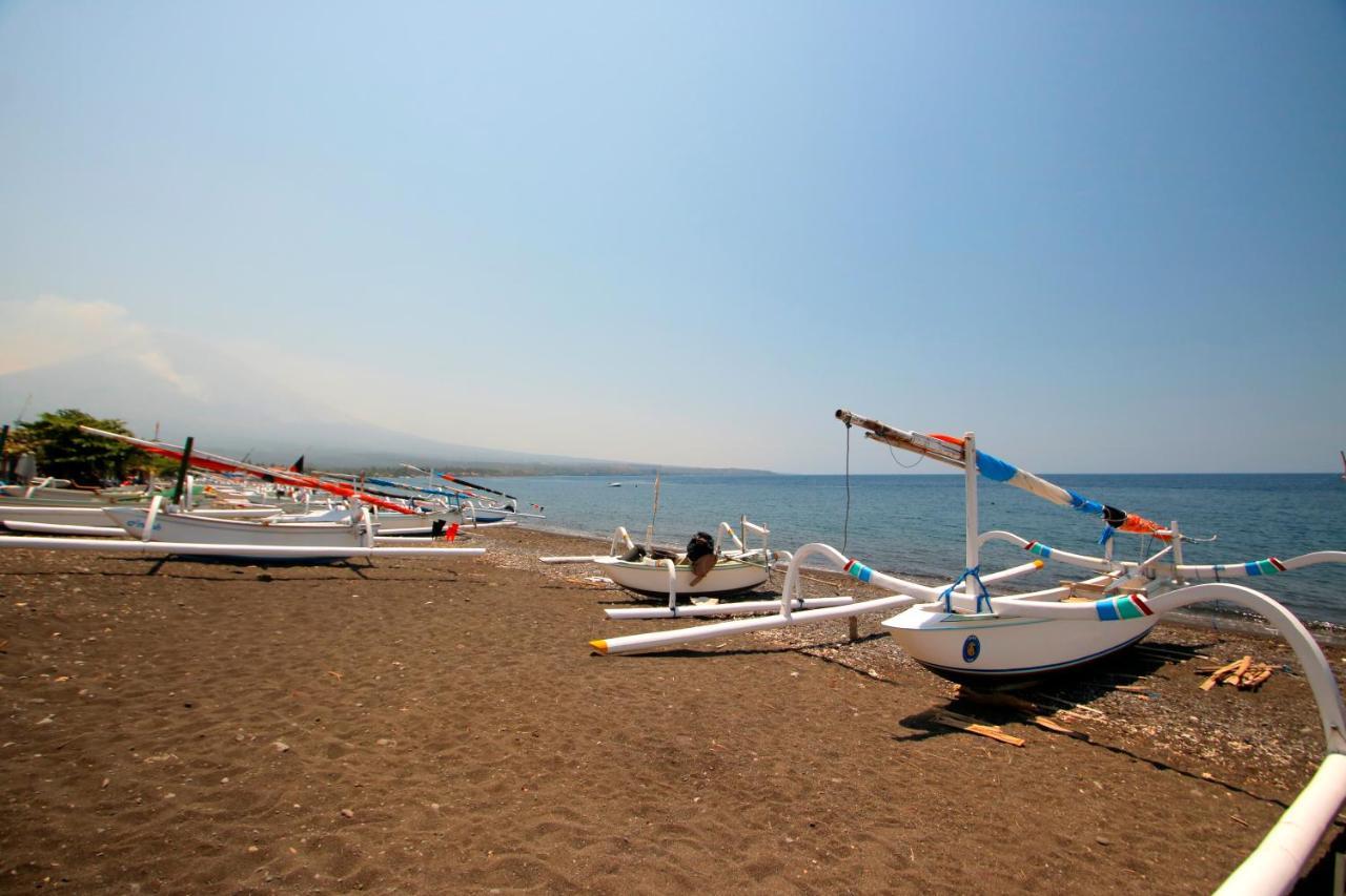 Valomia Beachfront 아메드 외부 사진
