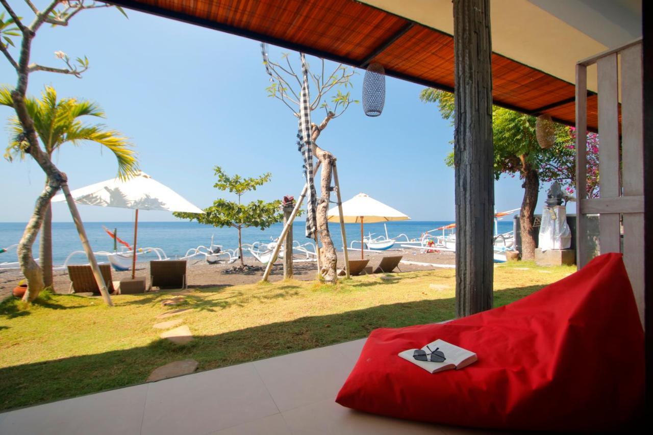 Valomia Beachfront 아메드 외부 사진